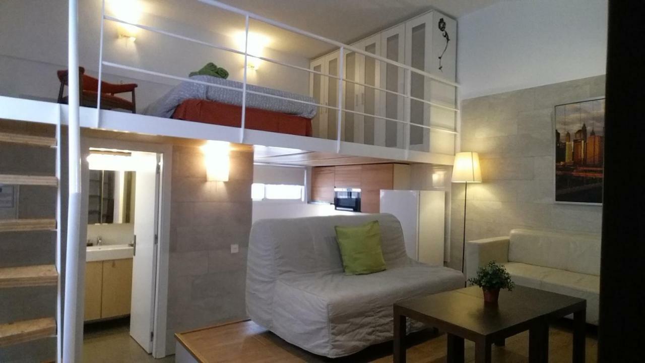 Apartamentos Clavero Málaga Eksteriør billede