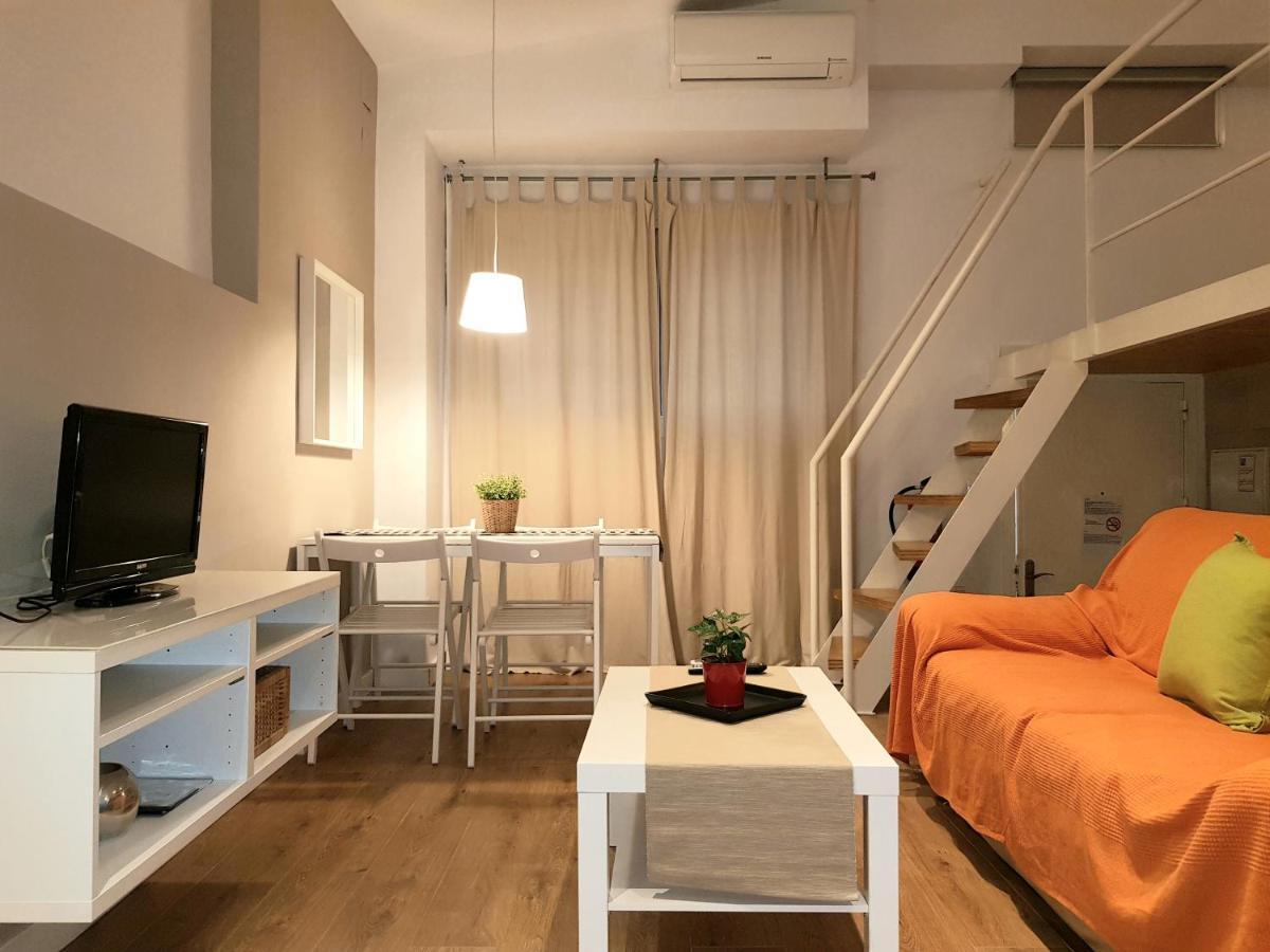 Apartamentos Clavero Málaga Eksteriør billede